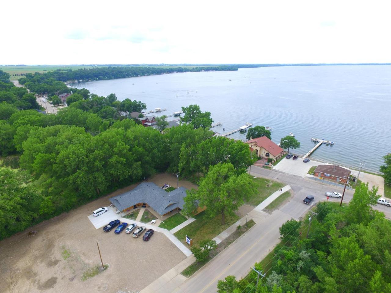 Big Spirit Resort Spirit Lake Exteriér fotografie